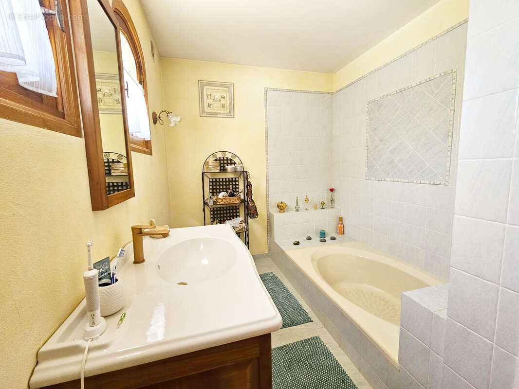 Luxueuse villa avec vue panoramique - photo 17