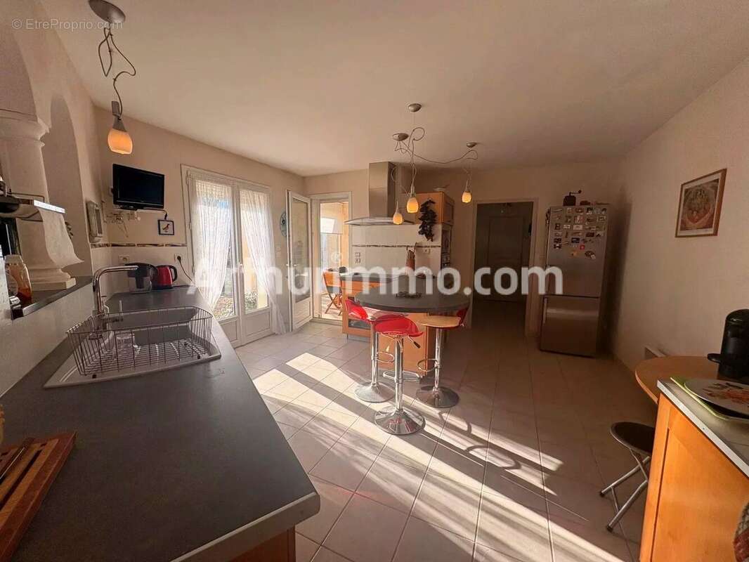 Maison à LIGNAN-SUR-ORB