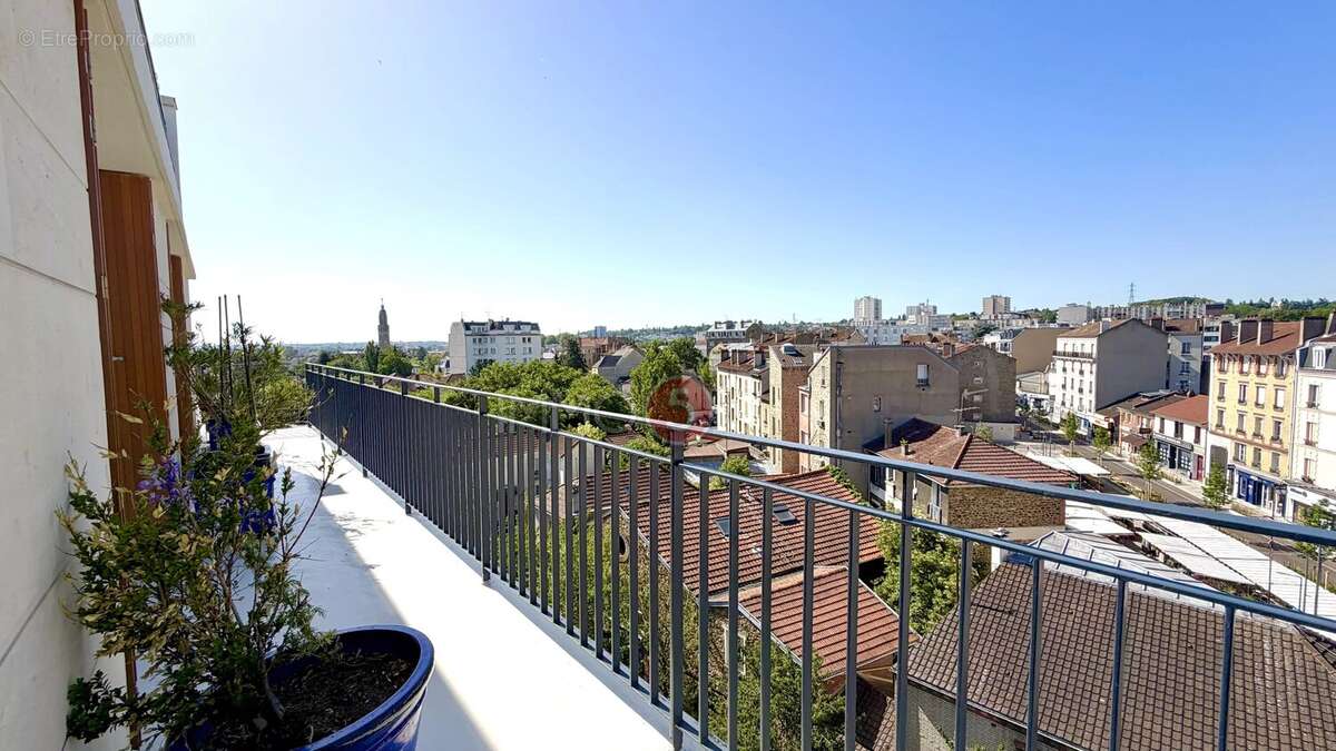 Appartement à VILLEMOMBLE