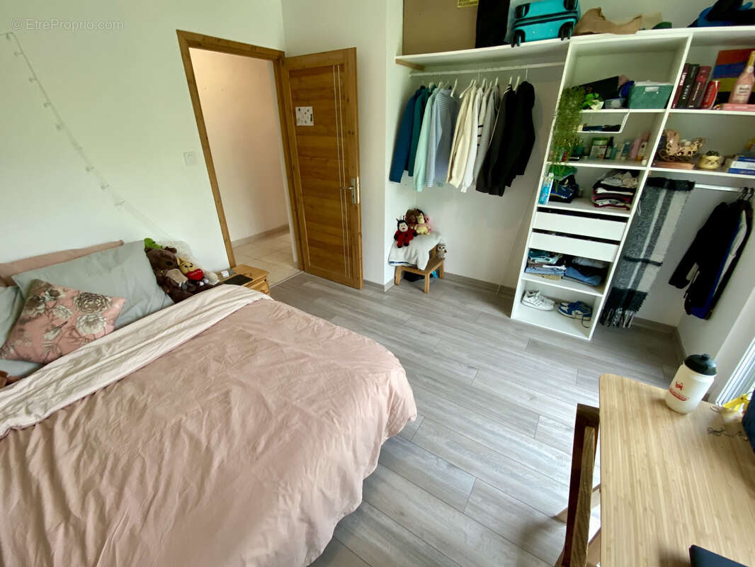 Maison à SAINT-MARTIN-DE-LA-PORTE