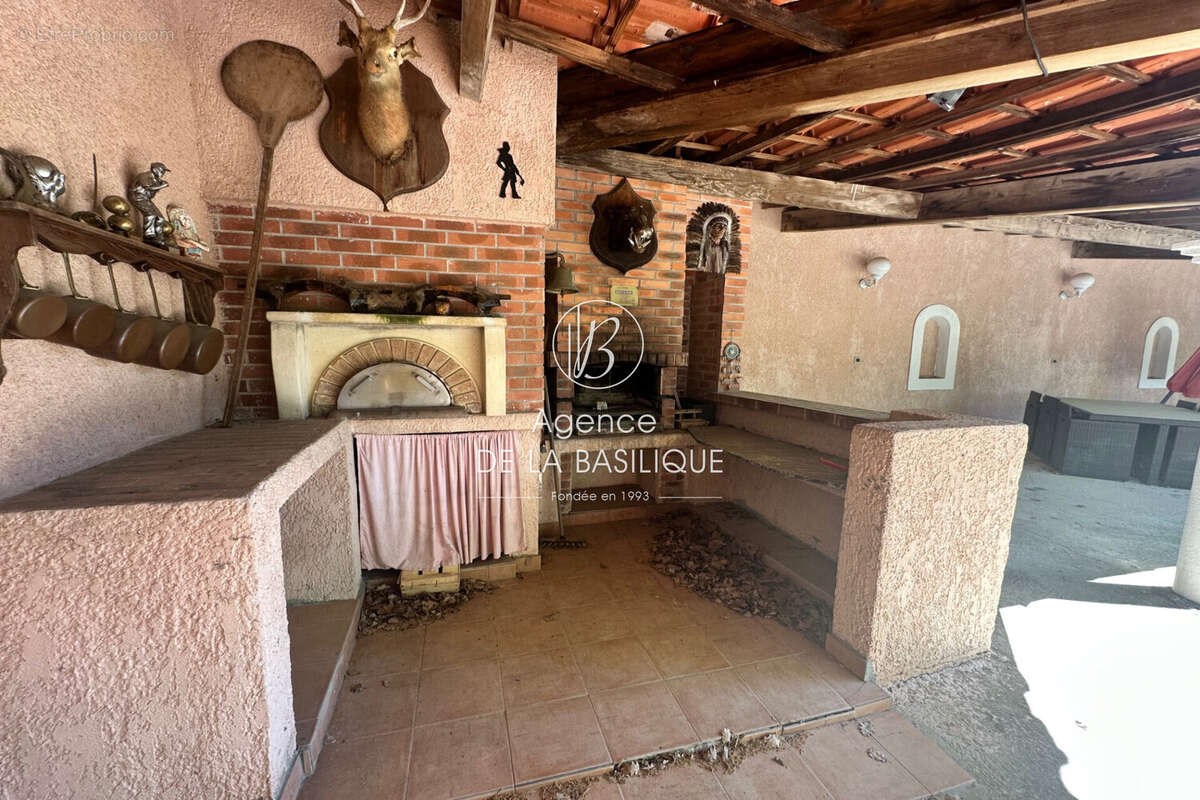 Maison à SAINT-MAXIMIN-LA-SAINTE-BAUME