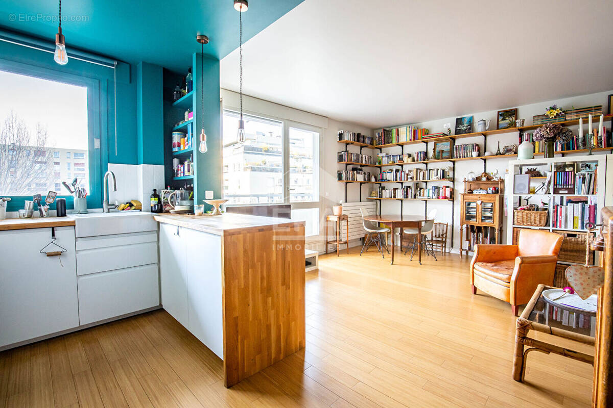 Appartement à PARIS-12E
