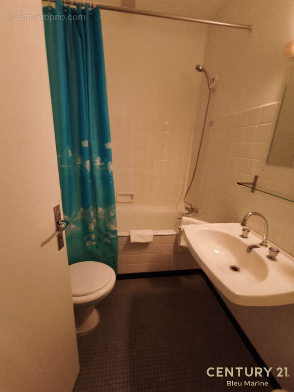 700 m² à Aizenay  - photo 4