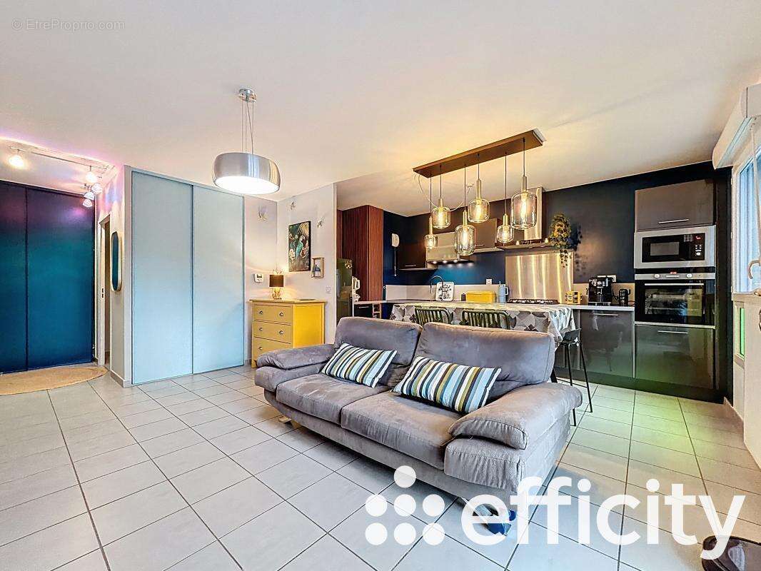 Appartement à SAINT-PRIEST