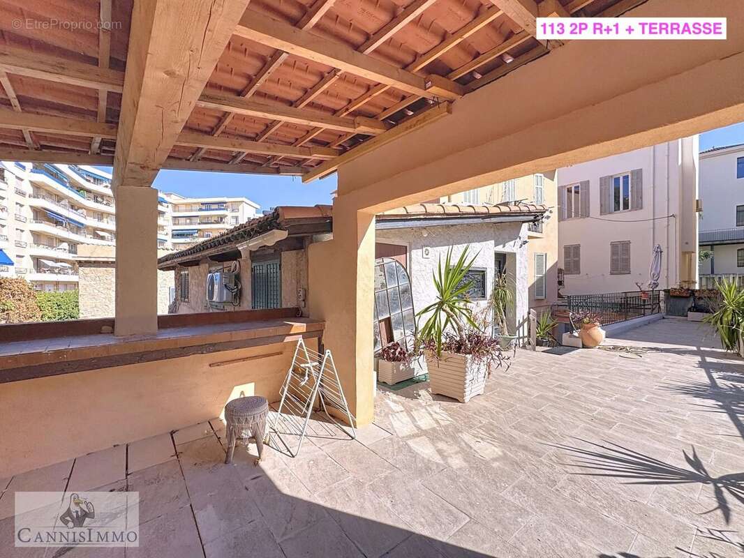 2 immeubles a renover avec piscine cannes - photo 30