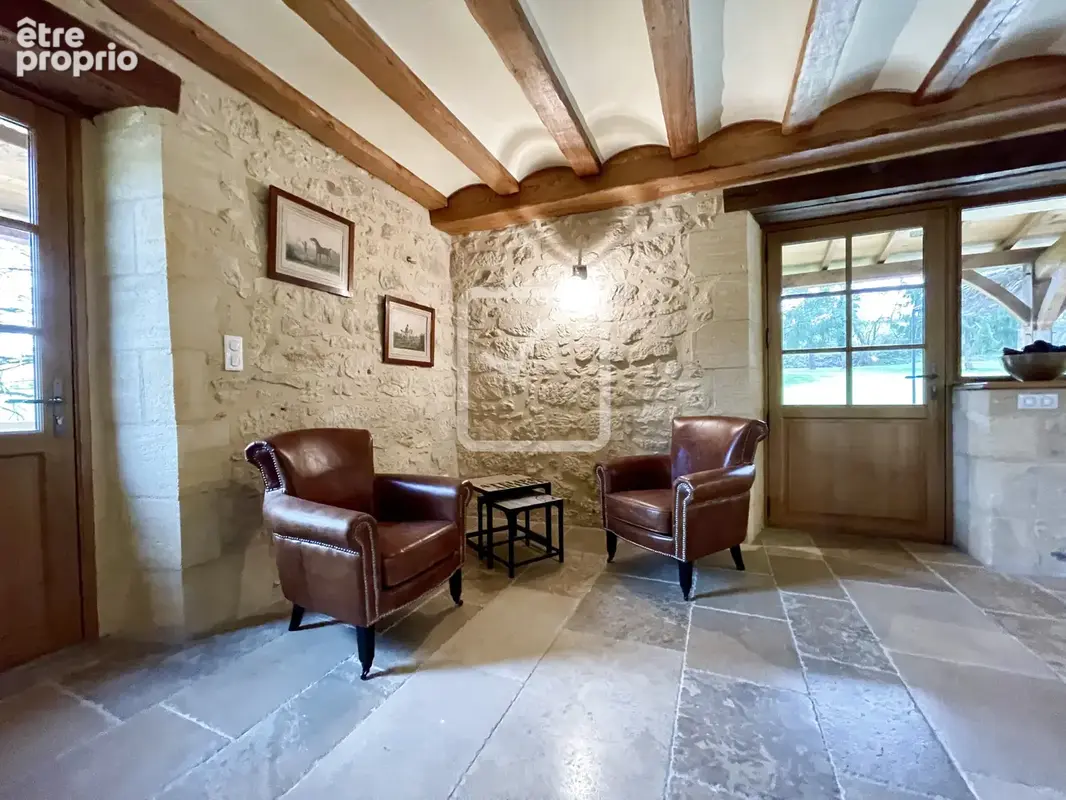  Exclusif ! Le goût du parfait à 40mn de Sarlat. Propriété avec sa demeure dotée de 5 vastes chambres et 3 dép - photo 10