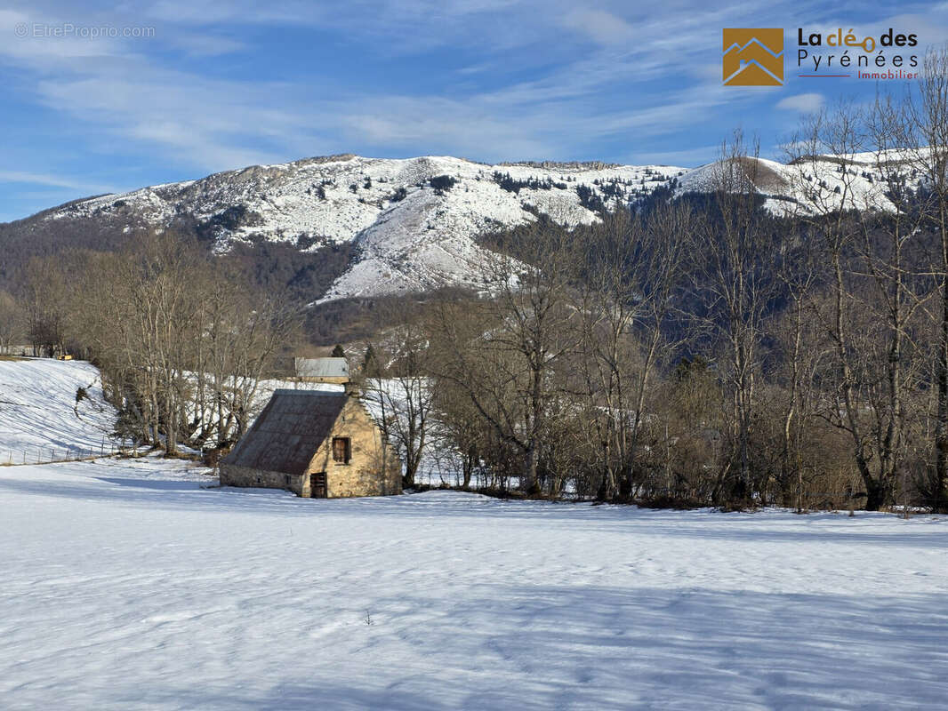 Maison à CAMPAN