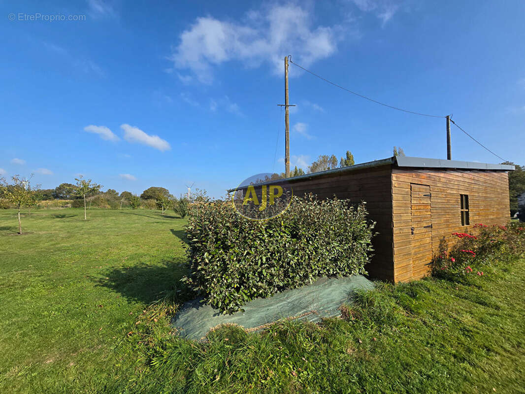 Maison à CONQUEREUIL