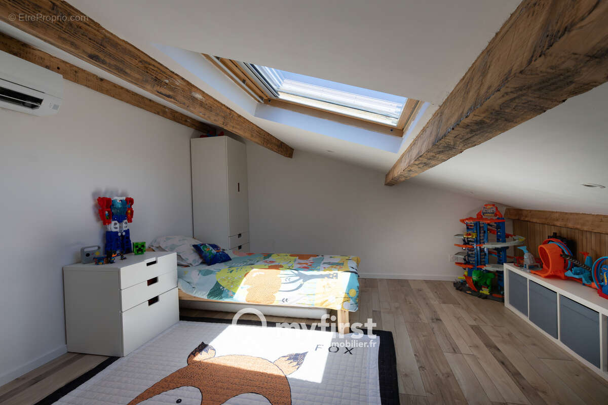 Appartement à OLLIOULES