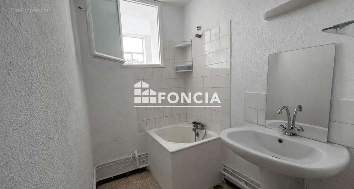 Appartement à NIMES