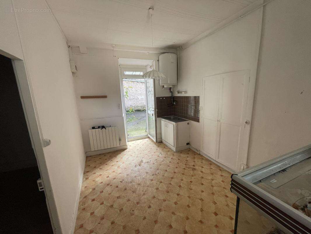 Appartement à ANGERVILLE
