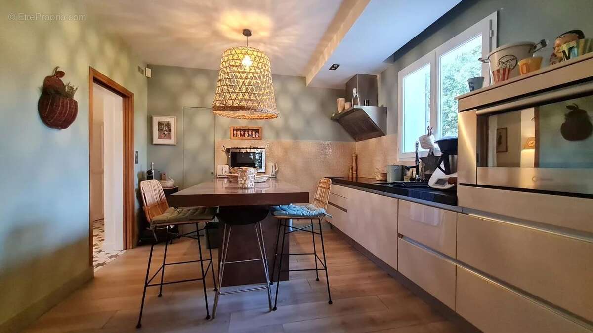 Maison à ROCHEFORT-DU-GARD