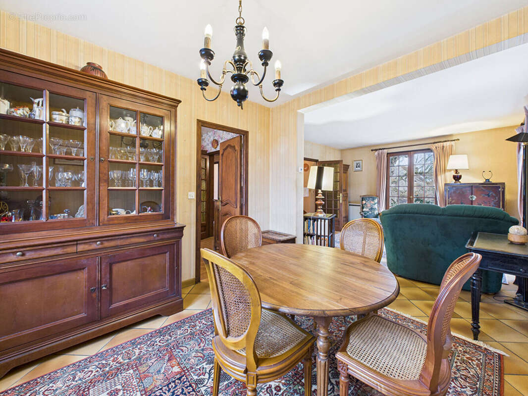 Maison à NOGENT-LE-ROI