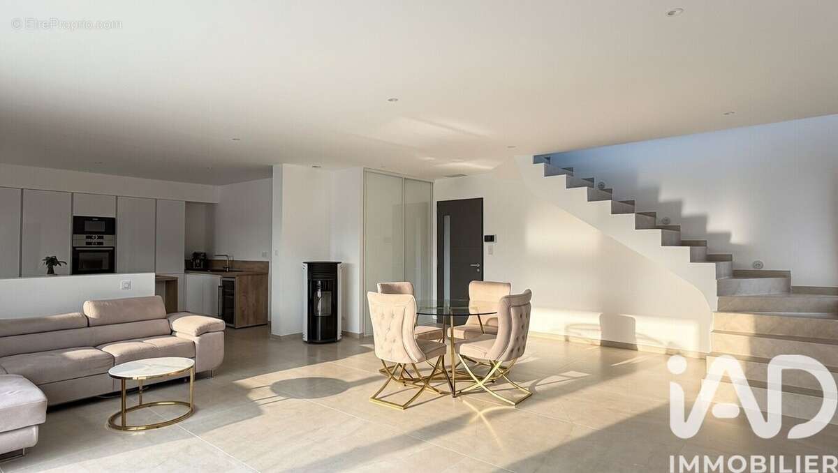 Photo 7 - Maison à MORMOIRON