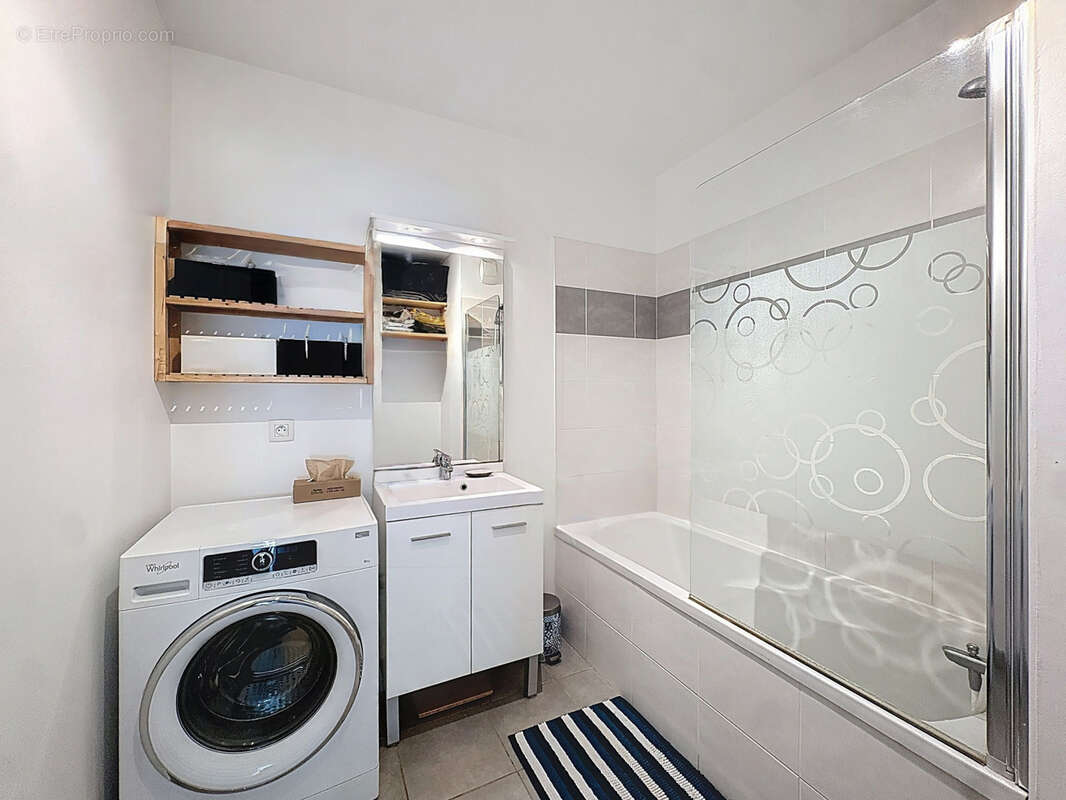 Appartement à VAULX-EN-VELIN