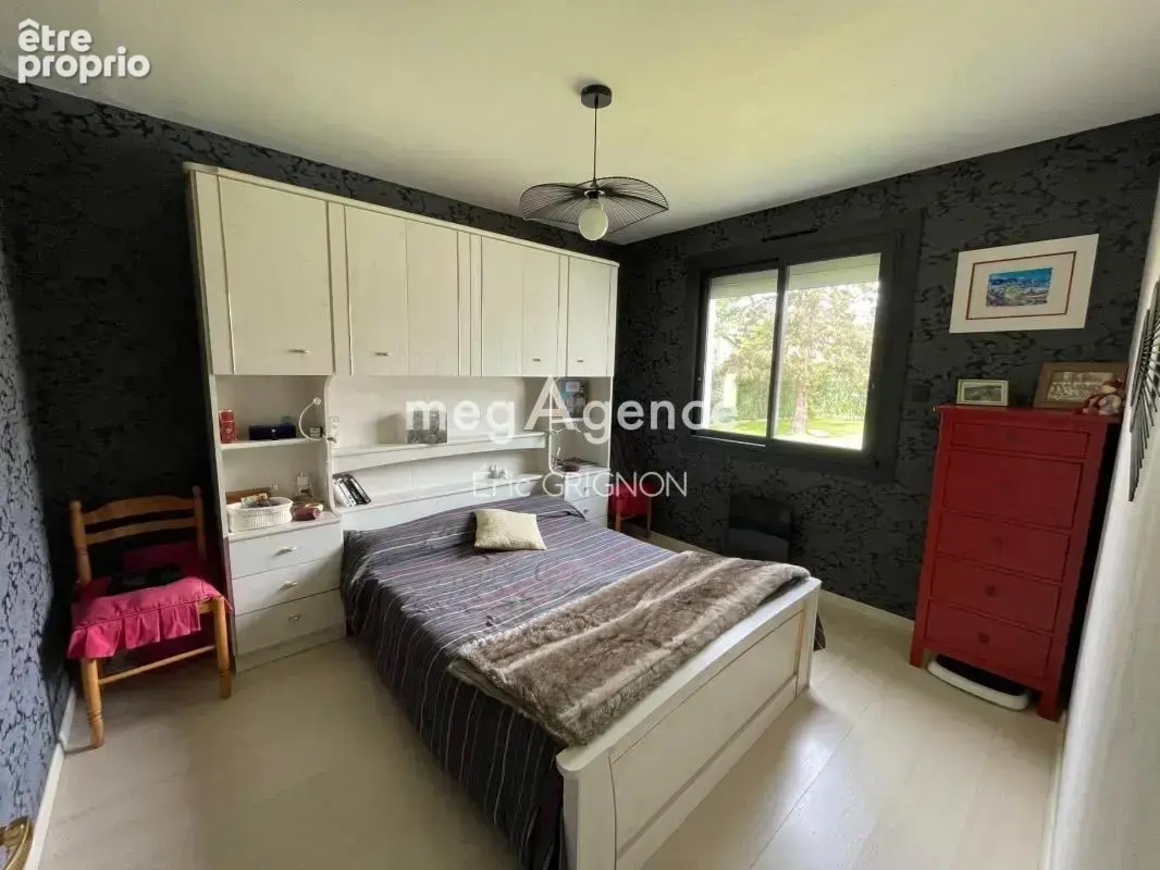 Maison 4 pièces avec piscine et dépendances ! - photo 5