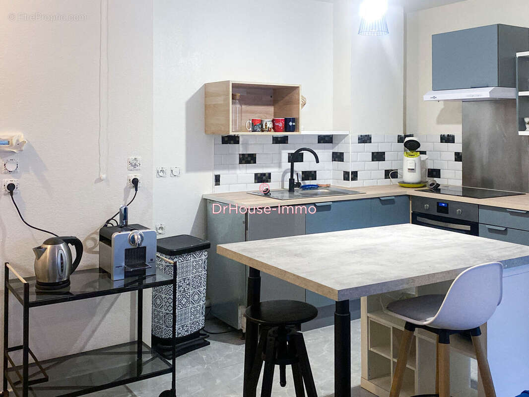 Appartement à MARSEILLE-10E