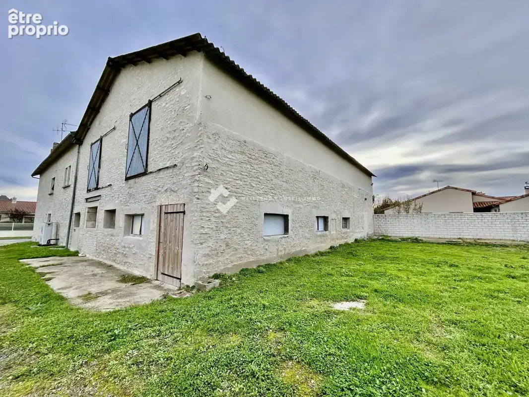 Maison 6 pièces 199 m² à vendre à Avanton (86170) - photo 2