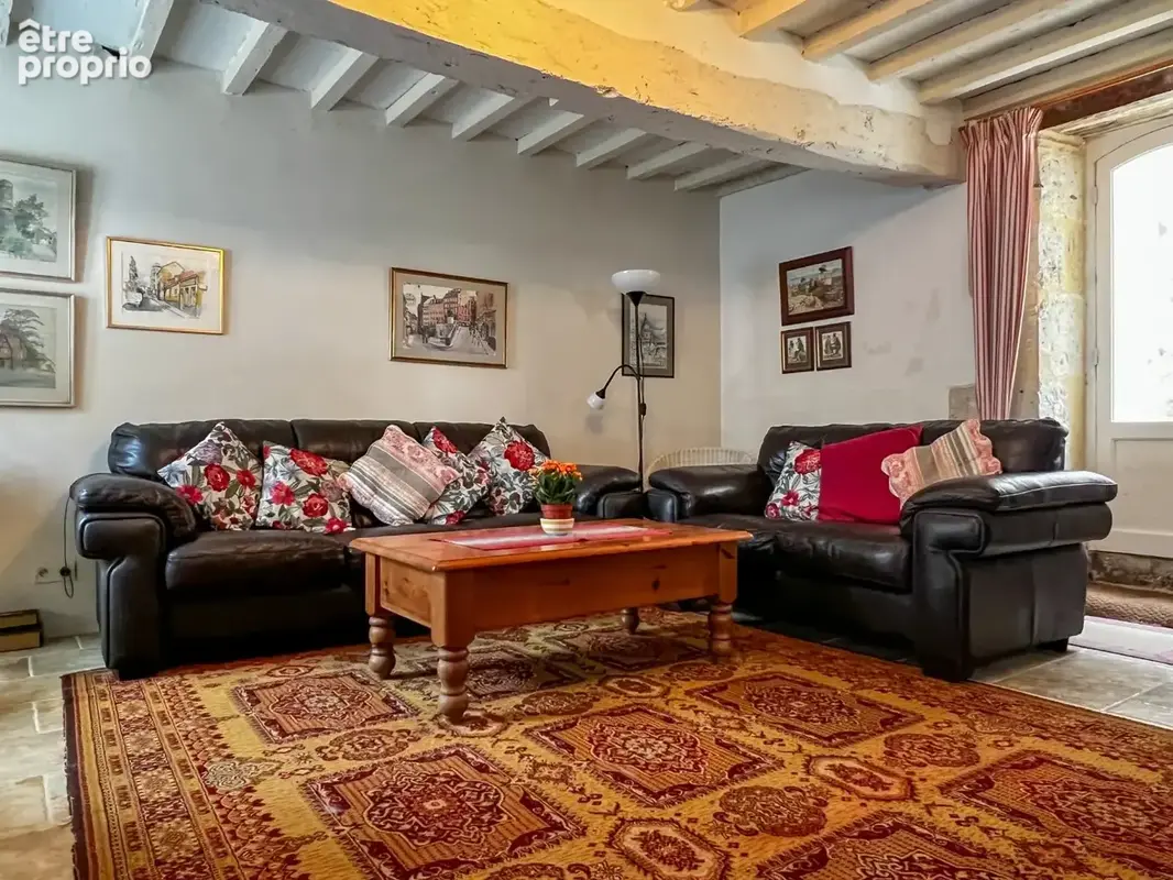 Maison de Village avec Vue Imprenable, Jardin et Cour - photo 6