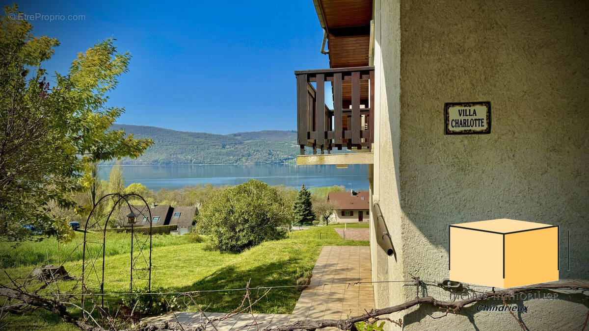 Maison à CHINDRIEUX