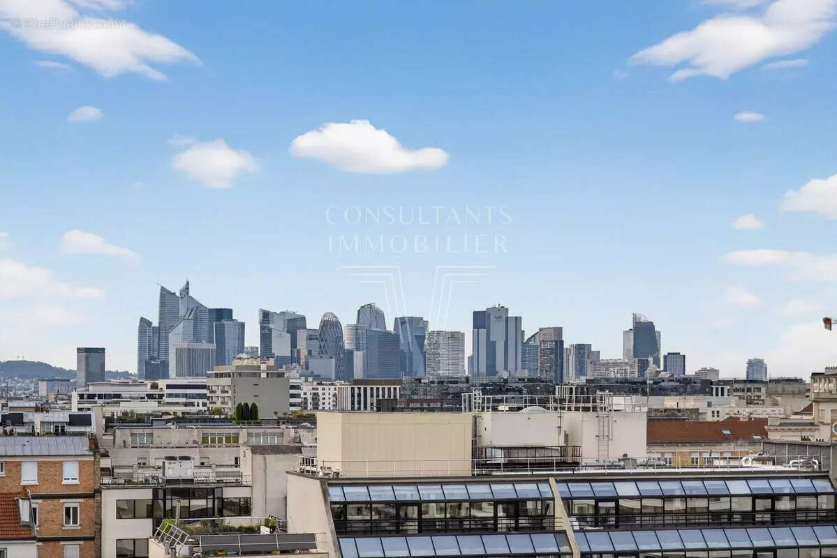 Appartement à LEVALLOIS-PERRET