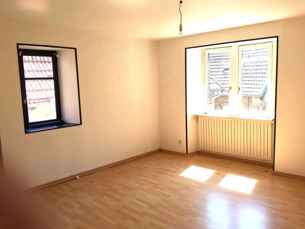 Appartement à HERICOURT