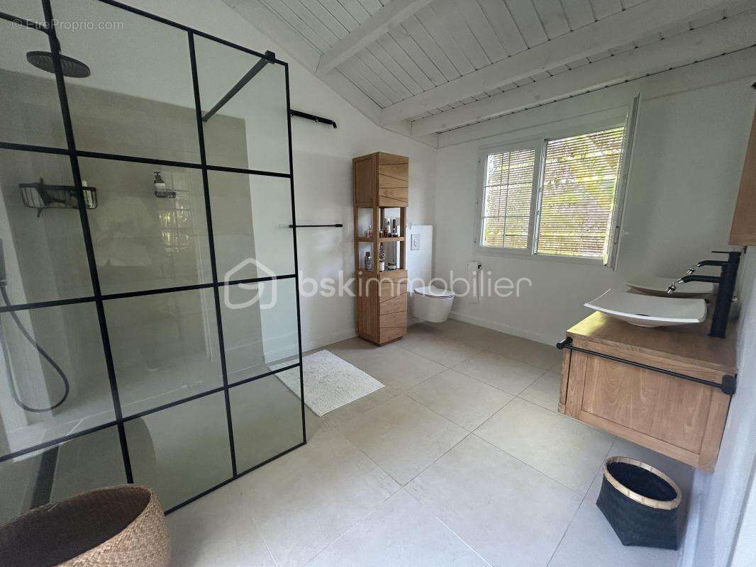Villa à Saint Gilles les Bains (Boucan Canot) - photo 12