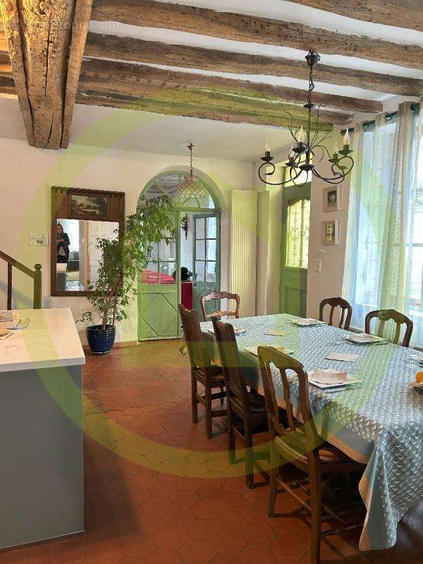 Appartement à REBAIS