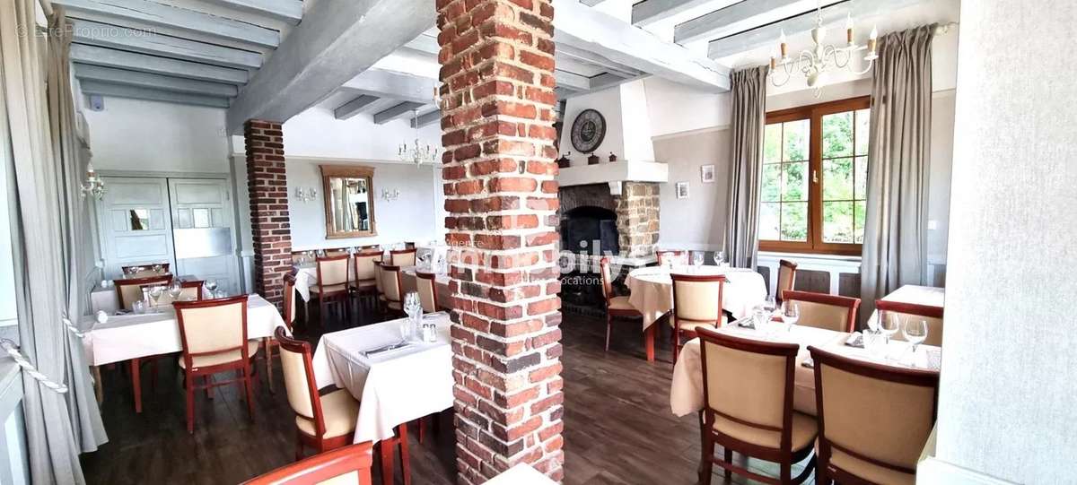 Commerce à FLINES-LEZ-RACHES