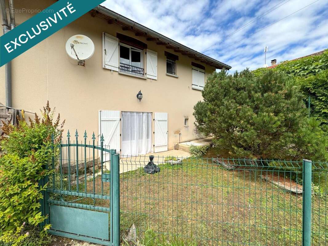 Photo 2 - Maison à SAINT-AMOUR