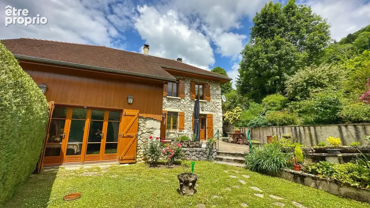 SAINT-AUPRE, Propriété avec piscine - photo 21