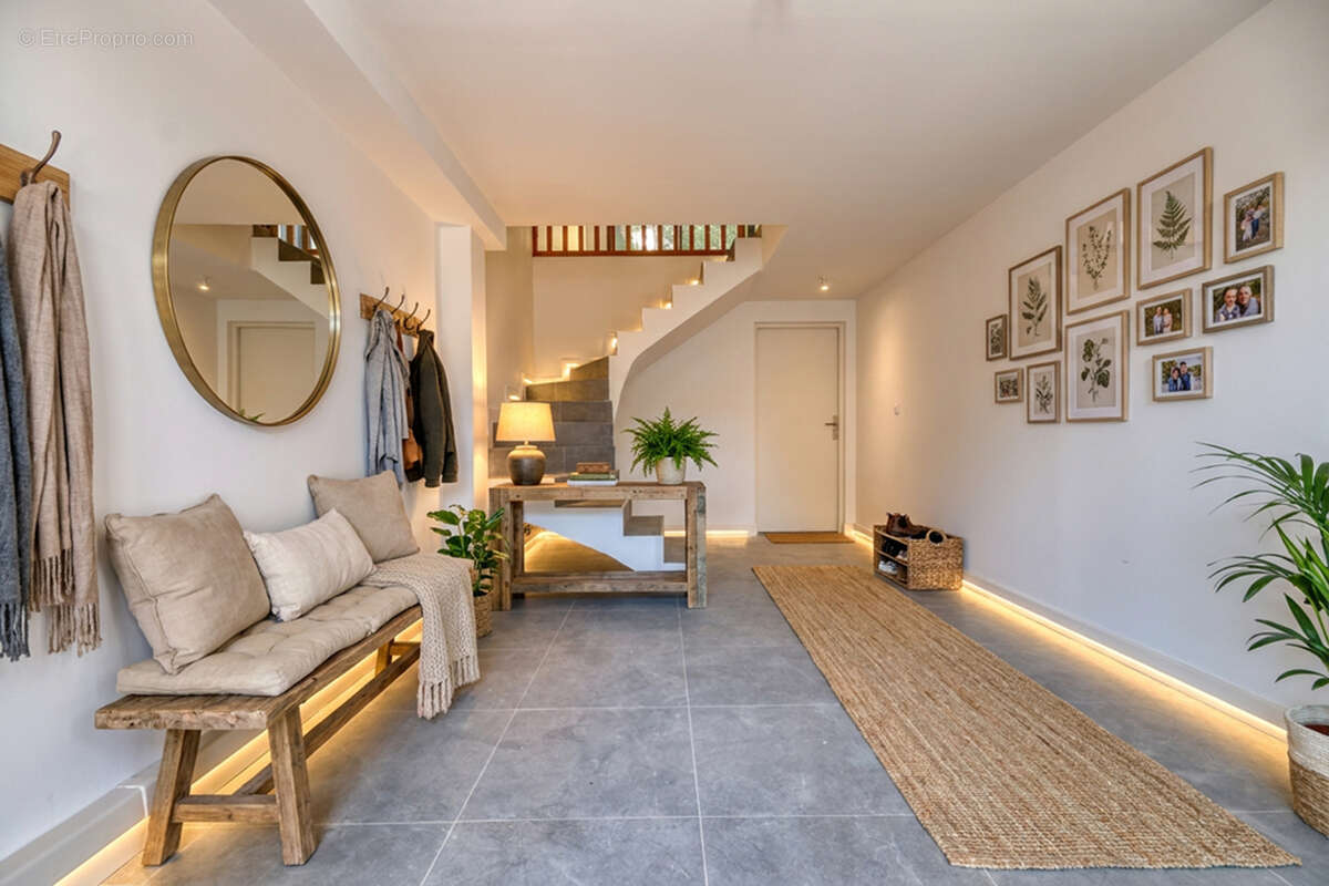Maison à LIMOURS