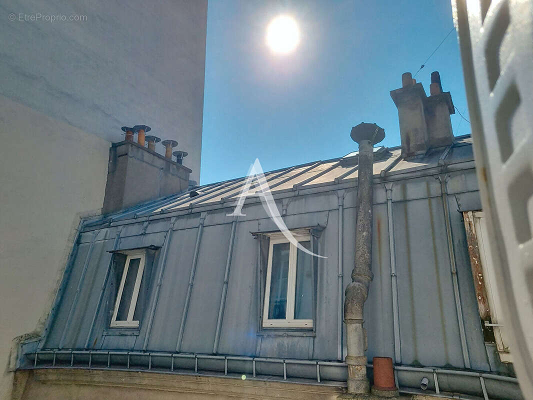 Appartement à PARIS-20E