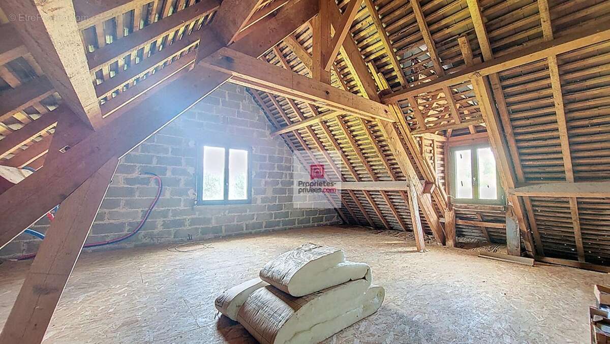 Rouffignac: au calme, sans voisins, corps de ferme avec maison rénovée en 2021. Jardin 5 hectares autour - photo 16
