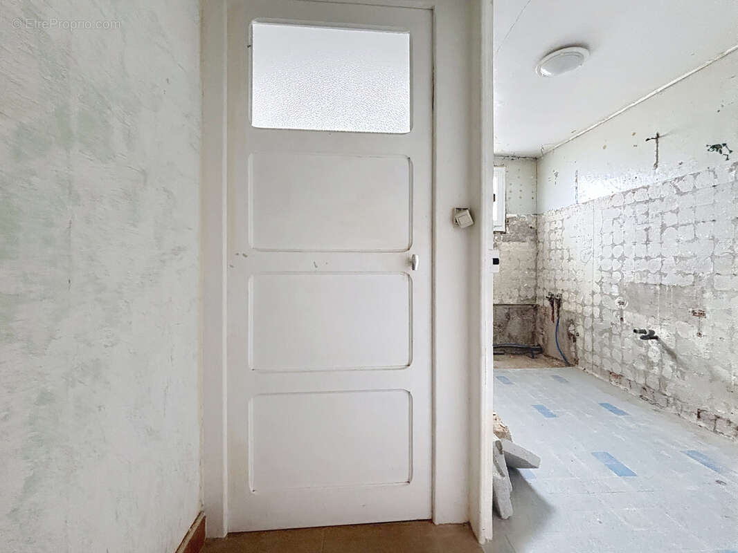 Appartement à TASSENIERES