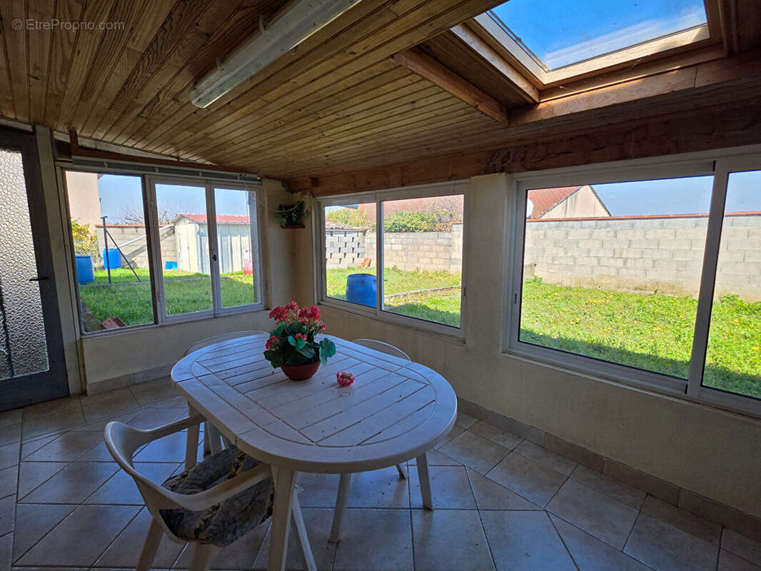 Maison à AUSSILLON