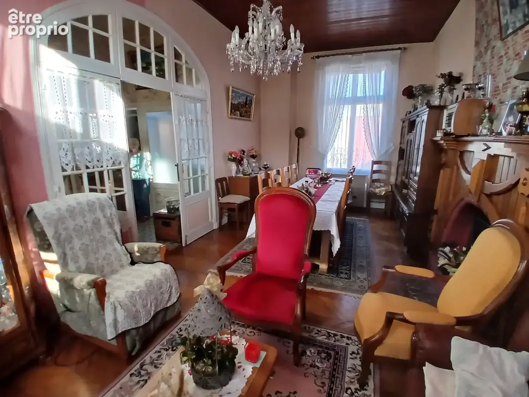 Grande Maison Familiale - Beau potentiel - photo 12