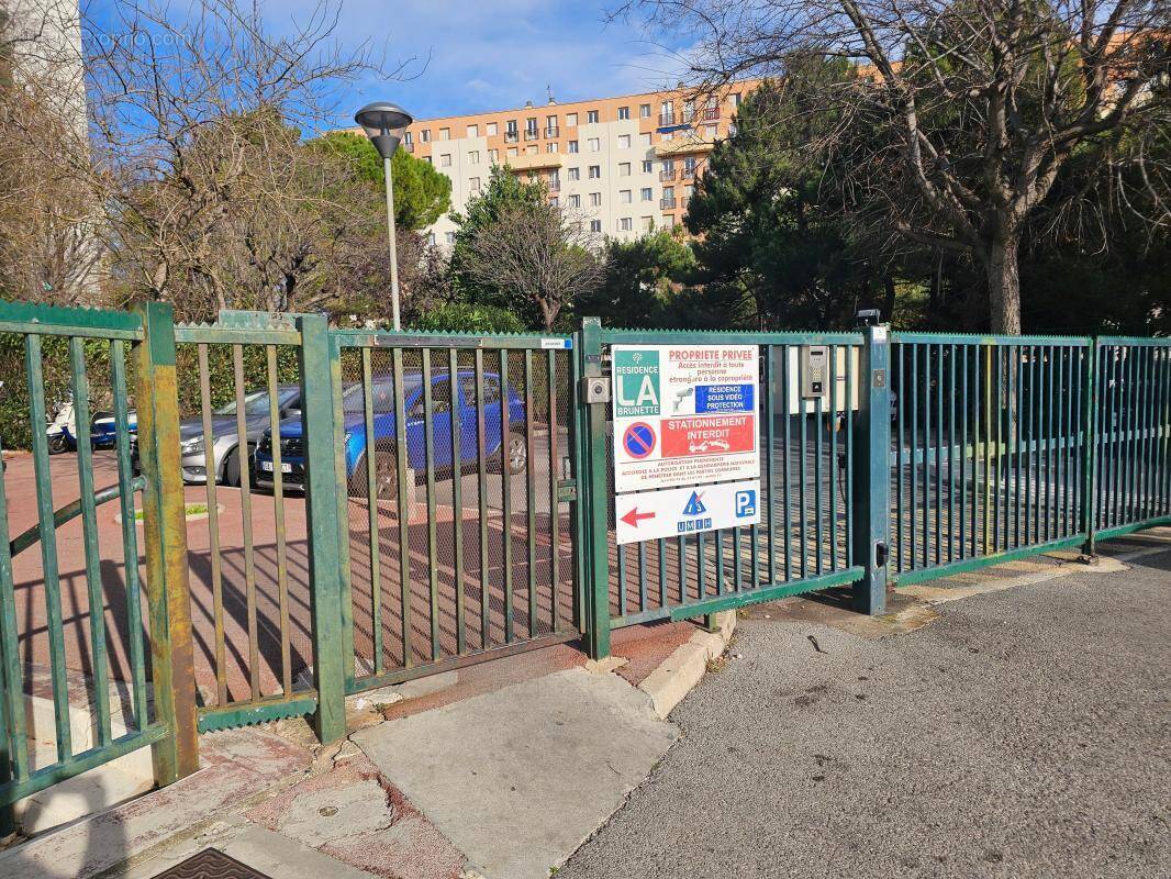 Autre à MARSEILLE-13E