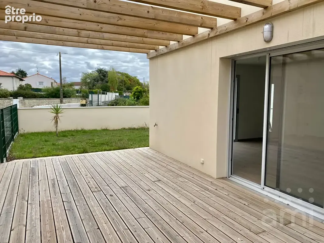 Maison Niort 3 pièce(s) 68 m2 - photo 2