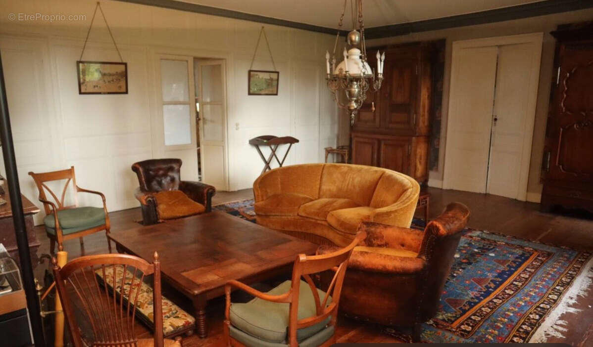 Maison à PISSOS
