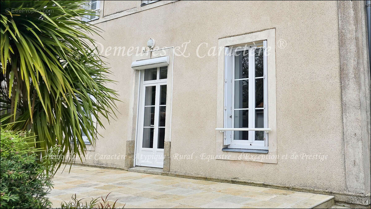 Maison à BOUSSAY