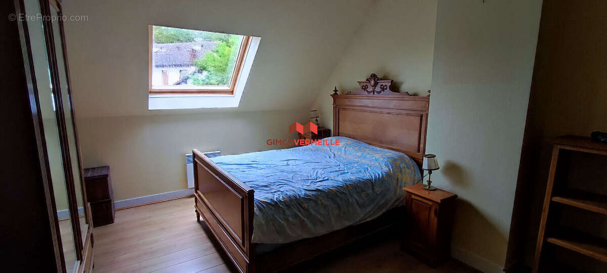 Maison à LA CELLE-SAINT-CLOUD