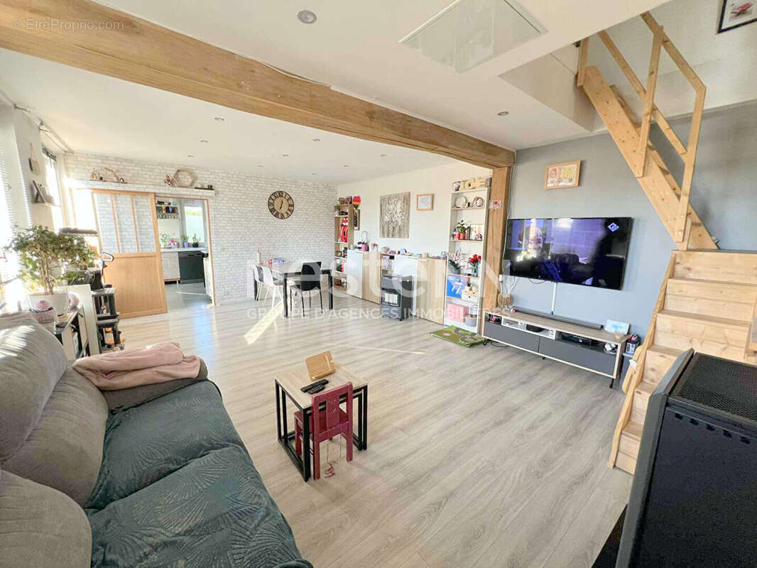 Maison à CHAUMONT-EN-VEXIN