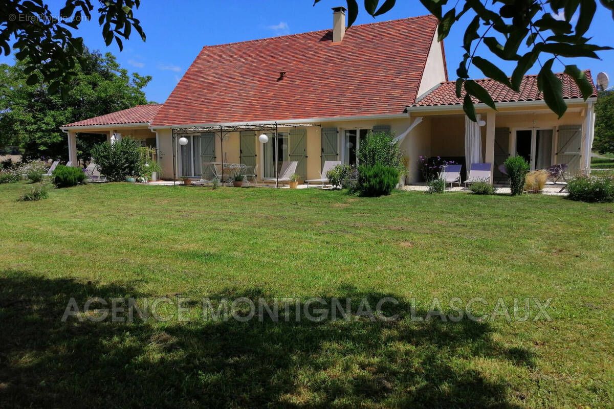 Maison à VALOJOULX