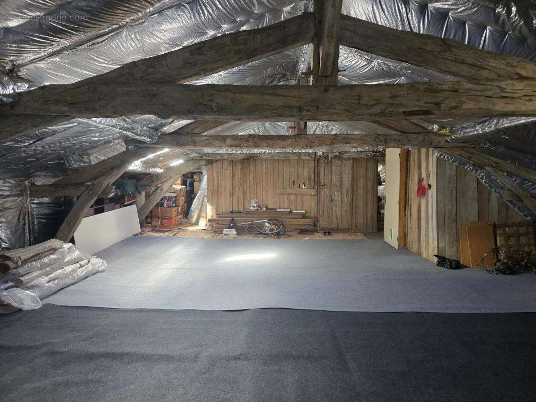 Maison à VILLETOUREIX