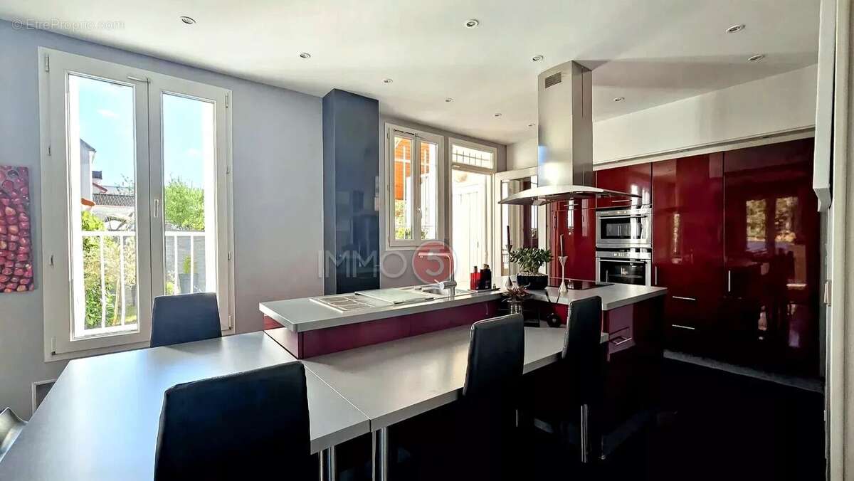 Maison à VILLEMOMBLE