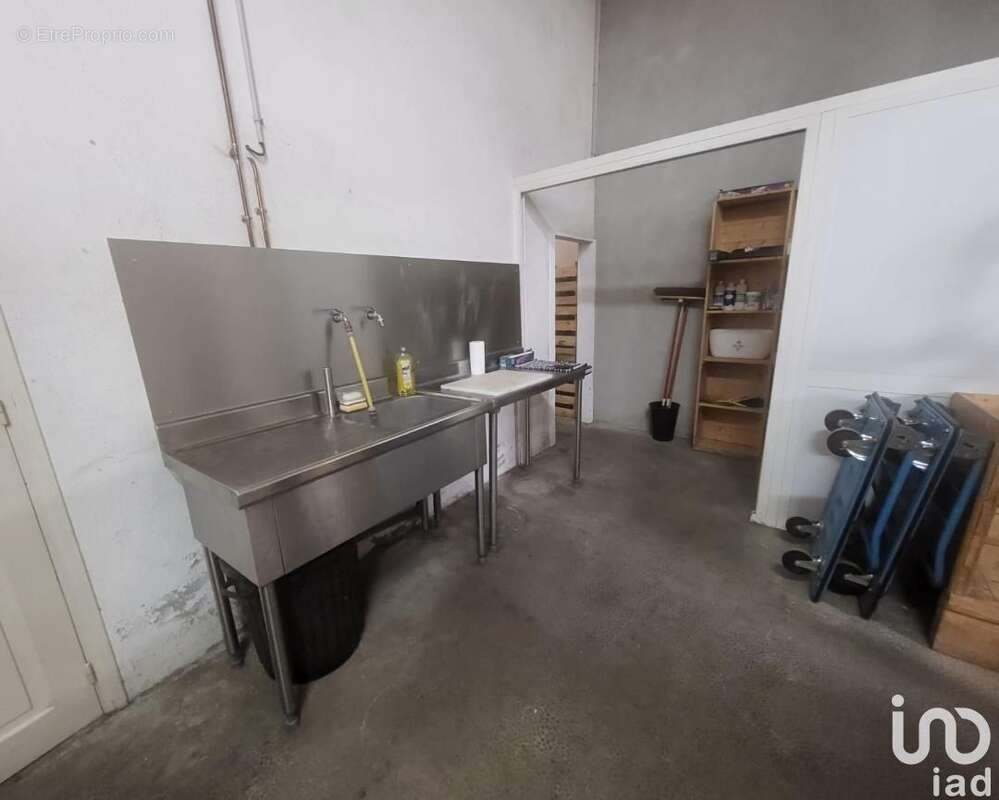 Photo 6 - Commerce à PRADES