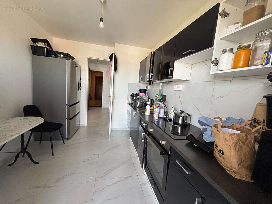 Appartement à BRON