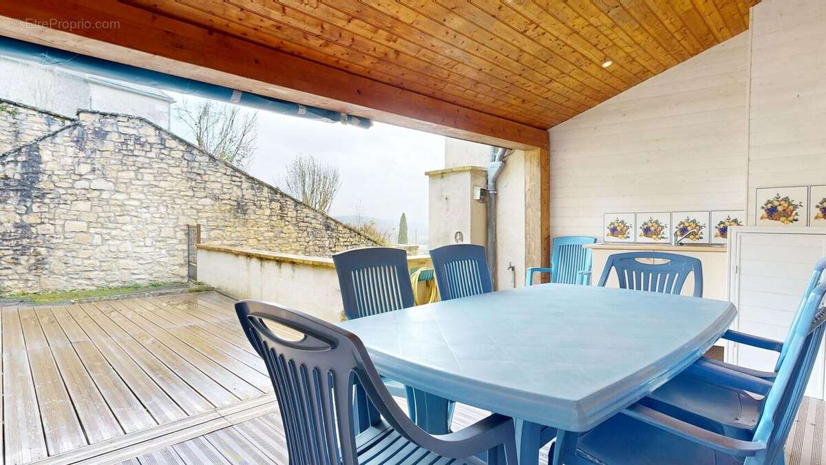 Ensemblededeuxmaisons03122026110450 - Maison à SAINT-CYPRIEN