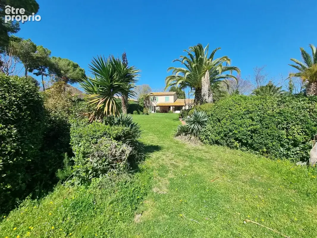 TOURBES-Magnifique maison style Hacienda à rénover au cur de Tourbes ! - photo 18